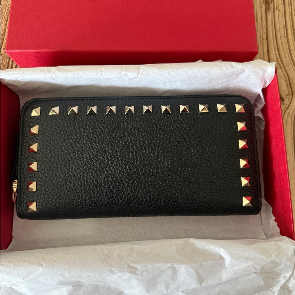Valentino Garavani Red Box with White Dust Bag